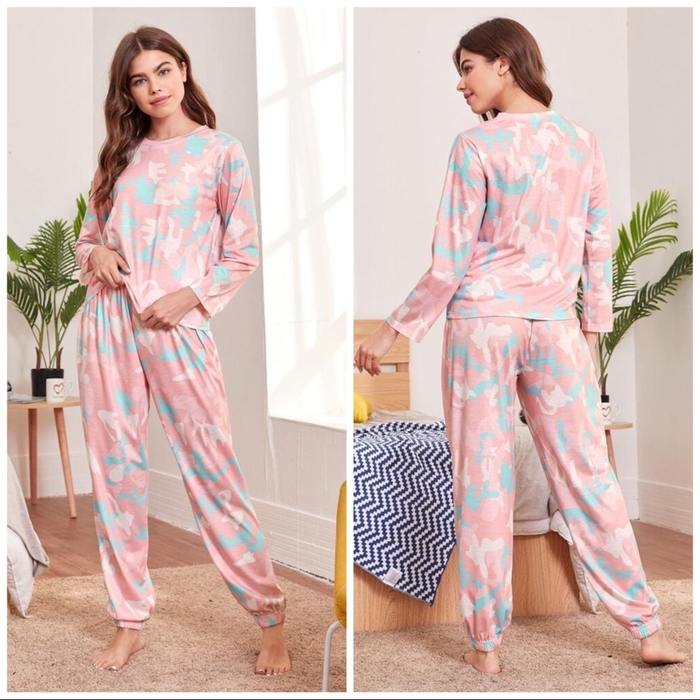 New Pink Tee & Pants Pajama Set